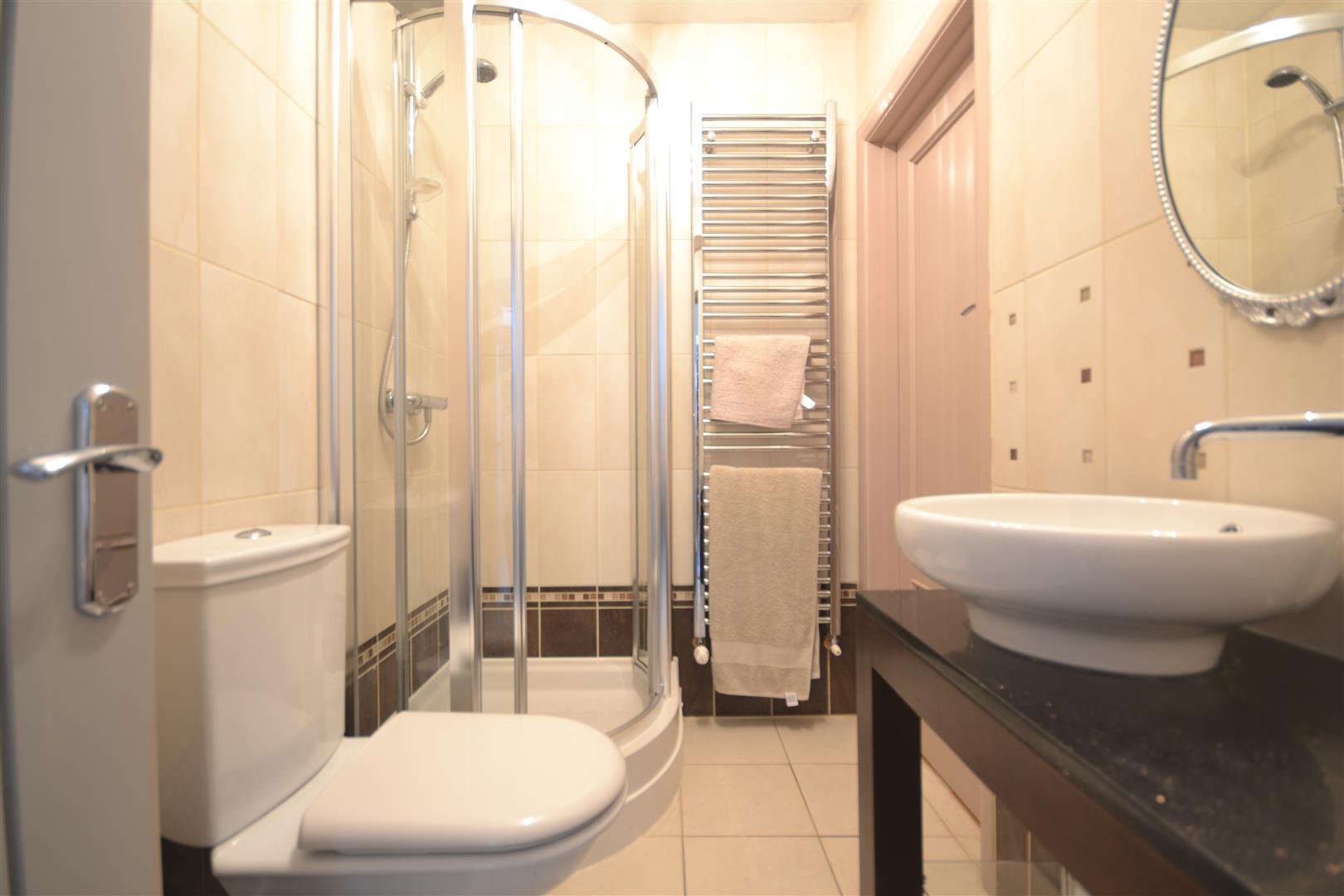 ENSUITE TO BEDROOM FOUR